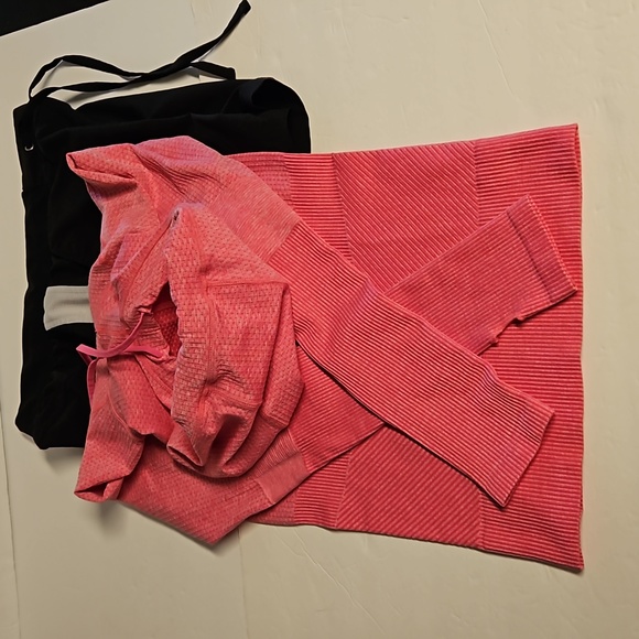 2 For 1 Ladies Workout Set. - Picture 8 of 12